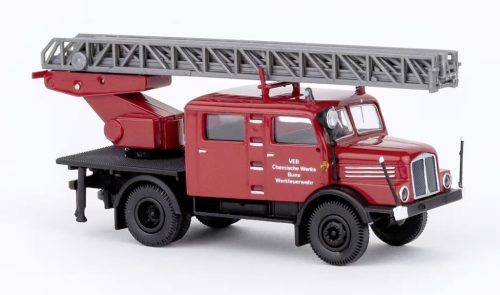 Brekina 71772 IFA S 4000-1 létrás tűzoltóautó 1965, Doka DL 25 - Werkfeuerwehr Buna (H0)