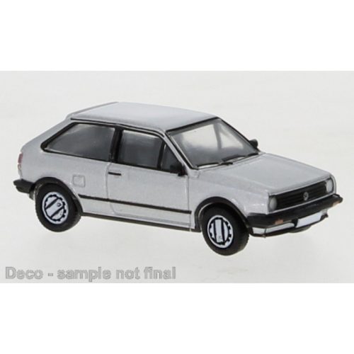 Brekina PCX870202 Volkswagen Polo II Coupe 1985, ezüst (H0)