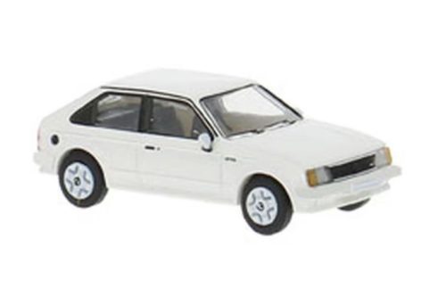 Brekina PCX870736 Opel Kadett D GTE, fehér (H0)