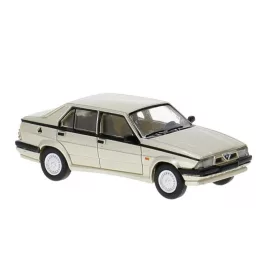 Brekina PCX870785 Alfa Romeo 75 - bézs (H0)