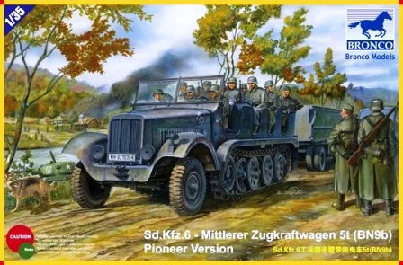 Bronco CB35041 SdKfz 6 - Mittlerer Zugkraftwagen 5t (BN9b) Pioneer Version 1/35 harcjármű makett