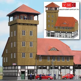 Busch 1450 Tűzoltóság Schwenningen, valódi fából (H0)