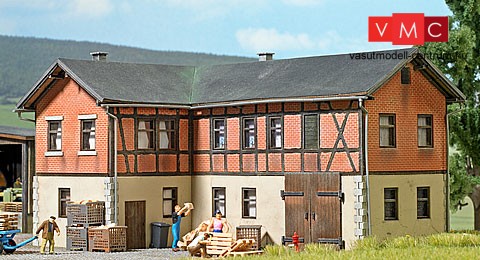 Busch 1655 Favázas emeletes parasztház, Vogtland - LC (H0)