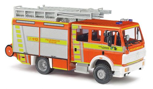 Busch 43820 Mercedes-Benz MK 94 1224 tűzoltó - Feuerwehr Rhede (H0)