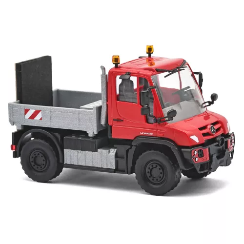 Busch 50937 Unimog U430, platós - túlméretes szállítmány kísérő (H0)