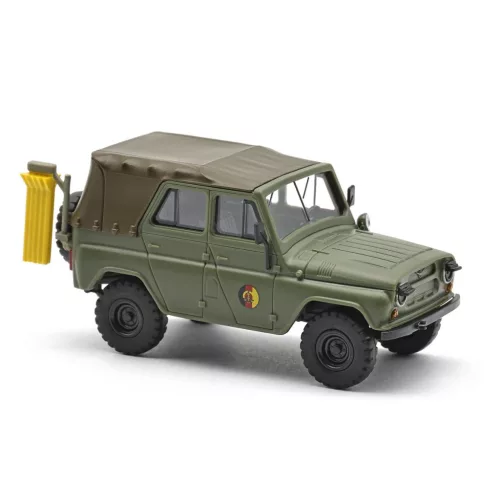 Busch 52124 UAZ 469 katonai terepjáró, NVA RWD (H0)