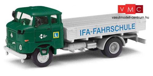 Busch 95154 IFA W50 L Fp platós teherautó, IFA Fahrschule (H0)