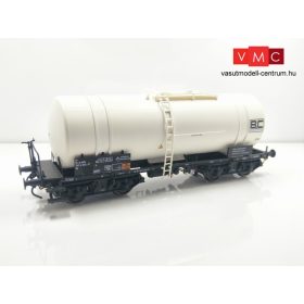   D6033 Tartálykocsi, négytengelyes Borsodchem, 2. pályaszám (E5-6) (H0)