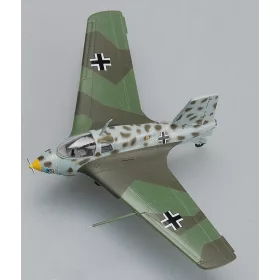   Easy Model 36342 Messerschmitt Me-163 B1a Komet, JG 400 (1/72) repülőgép modell