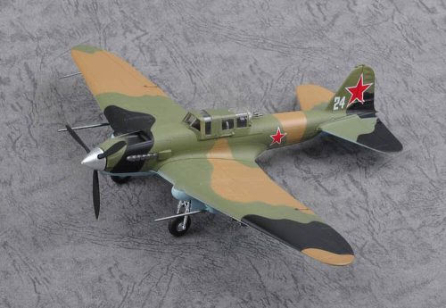 Easy Model 36412 Iljushin II-2 M3 Sturmovik, White 24 (1/72) repülőgép modell