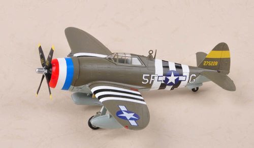 Easy Model 36423 Republic P-47 Thunderbolt, USA, 56th FG, 8th AF, USAAF, 5F-G (42-75228) (1/72) repülőgép modell