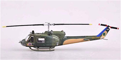 Easy Model 36907 Bell UH-1B Iroquois, U.S.Army No.64-13912, Vietnam during 1967 (1/72) helikopter modell