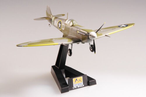 Easy Model 37215 Supermarine Spitfire Mk V. USAF 4FG 355FS (1/72) repülőgép modell