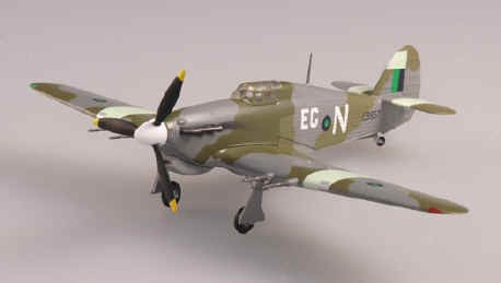 Easy Model 37270 Hawker Hurricane Mk. II Trop 34 Sqn 1944 Indien (1/72) repülőgép modell