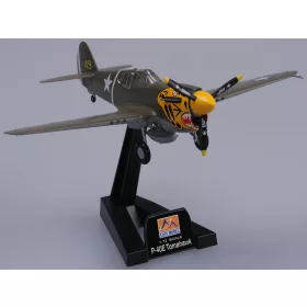   Easy Model 37272 Curtiss P-40E 11 FS 343 FG 1942 (1/72) repülőgép modell