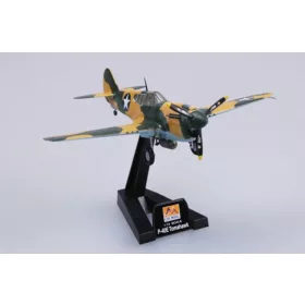  Easy Model 37273 Curtiss P-40E Tomahawk 9 FS 49 FG 1941 (1/72) repülőgép modell