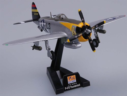 Easy Model 37287 Republic P-47D Thunderbolt 512FS, 406FG (1/72) repülőgép modell