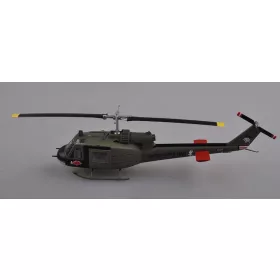   Easy Model 39316 Bell UH-1C Iroquois of the 12oth AHC, 3rd platoon, 1969 (1/48) helikopter modell