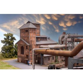 Faller 130024 Ipari fúvócsarnok csővezetékekkel (H0)