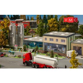 Faller 130198 Modern tejüzem tartályokkal (H0)