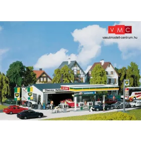 Faller 130345 BP benzinkút szervizzel (H0)