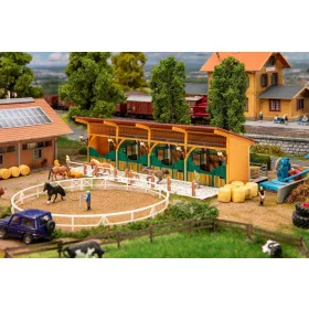 Faller 130597 Lóistálló, 4 db lóval (H0)