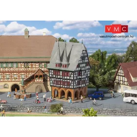 Faller 191708 Alsfeld városháza (H0)