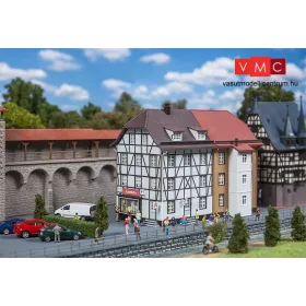 Faller 191711 Favázas emeletes gyógyszertár, Burg Apotheke (H0)
