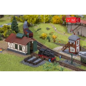 Faller 222108 Egyvágányos fűtőház, vonali emeletes őrházzal (N)