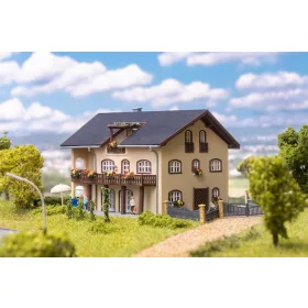 Faller 231730 Emeletes lakóház Siena (N)