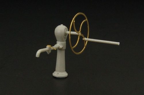 Hauler HLF48016 Industrial style water pump resin-PE dio accessories 1/48 kiegészítő