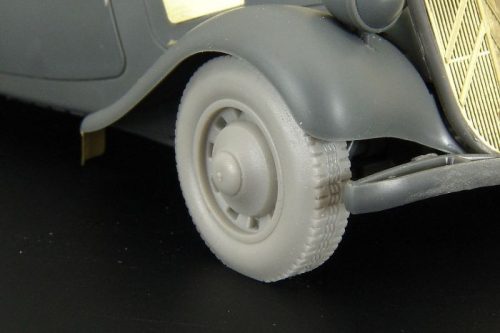 Hauler HLU35020 Citroen 11CV wheels casted wheels for TAMIYA model 1/35 feljavító készlet