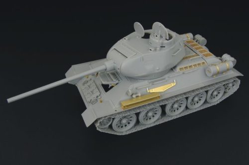 Hauler HLX48151 T-34-85 1944 Flattened Turret PE parts for HOBBYBOSS kit (84807) - Fotómaratás