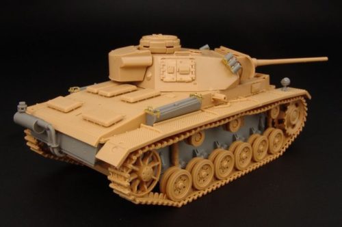 Hauler HLX48182 German Panzer III ausf M EARLY convers set resin with PE parts 1/48 feljavító készlet