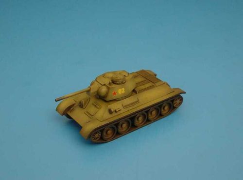Hauler HTT120001 Soviet T-34-76 tank WW2 1/120 harckocsi makett