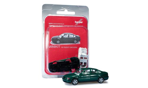 Herpa 012430 Minikit: Volkswagen Passat Limousine - zöld (H0)