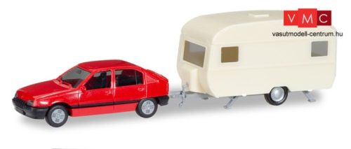 Herpa 013420 Minikit: Opel Kadett E GLS, lakókocsival (H0)