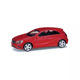   Herpa 038263-005 Mercedes-Benz A-Klasse metál színben - patagonienpiros (H0)