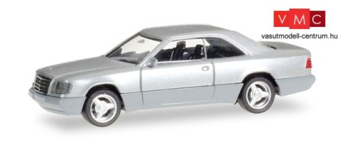 Herpa 038782 Mercedes-Benz E 320 Coupé, metál színben - ezüstmetál (H0)