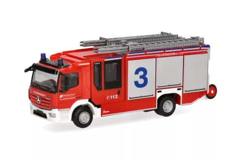 Herpa 099349 Mercedes-Benz Atego 2013 Z-Cab tűzoltó, Flughafen FW (H0)