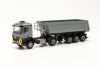 Herpa 315654 Mercedes-Benz Arocs nyergesvontató, Schmitz billencs félpótkocsival (H0)