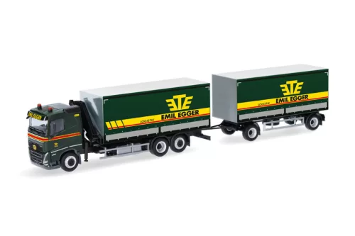 Herpa 320504 Volvo FH GL 2020 FD ponyvás teherautó rakodódaruval, pótkocsival - Emil Egger (CH) (H0)