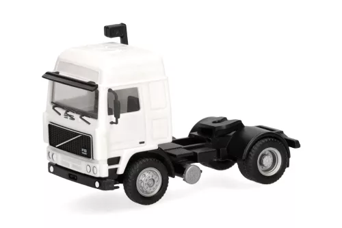 Herpa 321082 Volvo F10 Globetrotter nyergesvontató - fehér (H0)