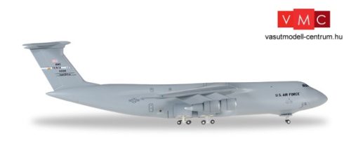 Herpa 529549 Lockheed C-5M Super Galaxy, U.S. Air Force - 60th Air Mobility Wing, 22d Airlift S