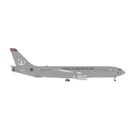 Herpa 536745 Airbus A330MRTT Singapore AF - 50th (1:500)