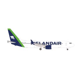   Herpa 538466 Boeing 737 Max 8 Icelandair green (1:500) repülőgép modell
