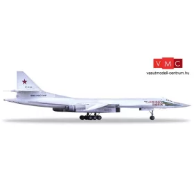   Herpa 559287 Tupoljev TU-160 Russian Air Force Blackjack/White Swan - 6950th Guards Air Base, Engels-2, Alexander Novikov RF-94109/12 red (1:200)