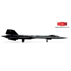   Herpa 559454 Lockheed SR-71B Blackbird U.S. Air Force - 4201st Strategic Reconnaissance Squadron, 4200th Strategic Reconnais- sance Wing, Beale AB  61-7957  (1:200)