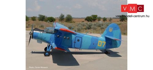 Herpa 559713 Antonov AN-2 Ukrainian Navy (1:200)