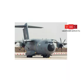   Herpa 570718 Airbus A400M Atlas French Air Force (Armée de l'Air) Airbus - Touraine, Base Aérienne 123, Orléans-Bricy 10.000 Hours (1:200)